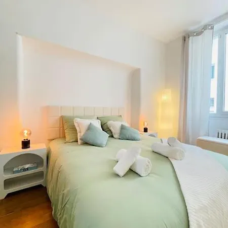 La Du Palais - Cozy - Netflix