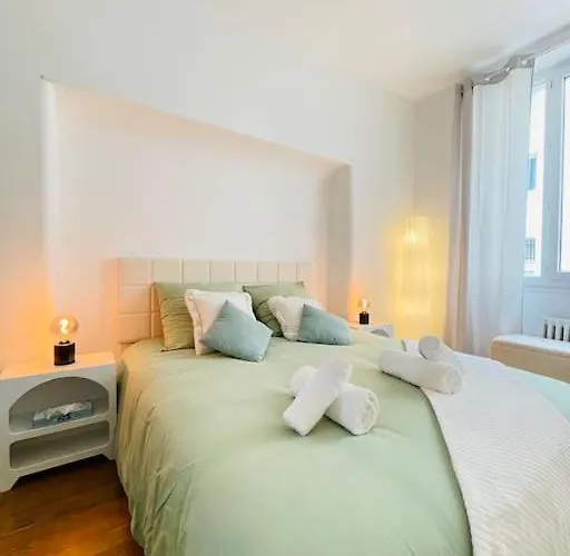 La Du Palais - Cozy - Netflix