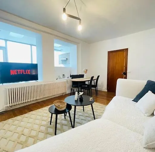 La Du Palais - Cozy - Netflix